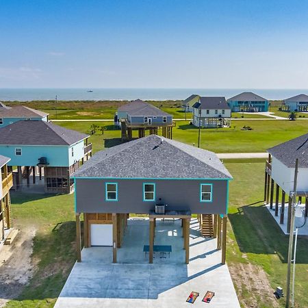 Stylish 4Br Crystal Beach Retreat Walk To Beach Bolivar Peninsula Eksteriør billede
