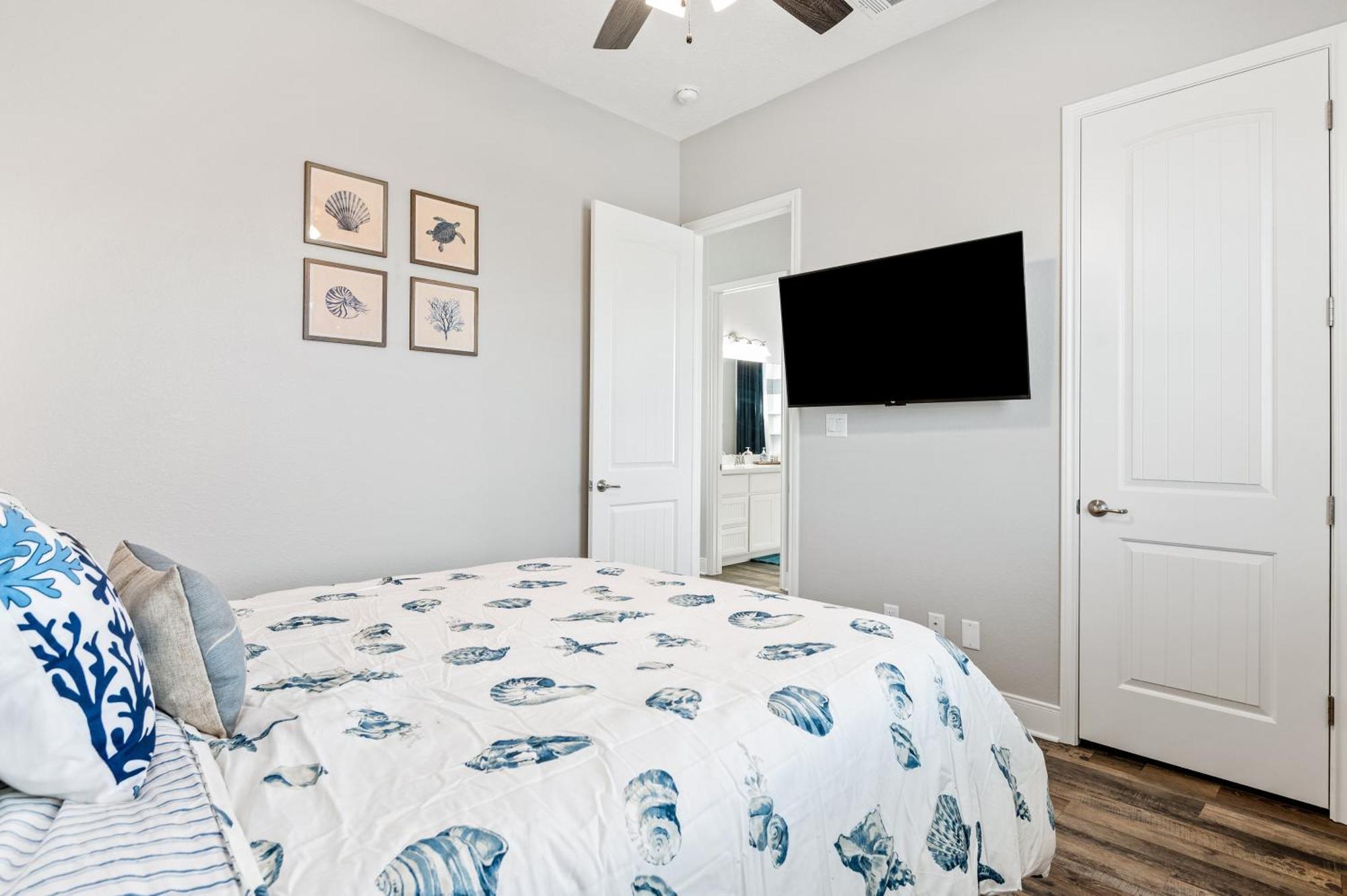 Stylish 4Br Crystal Beach Retreat Walk To Beach Bolivar Peninsula Eksteriør billede
