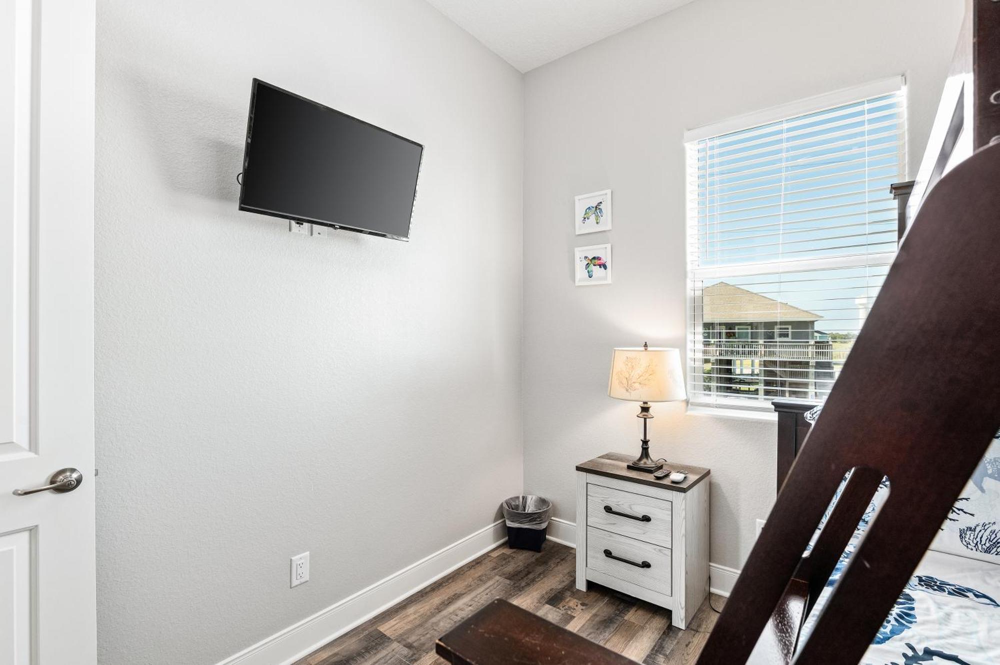 Stylish 4Br Crystal Beach Retreat Walk To Beach Bolivar Peninsula Eksteriør billede